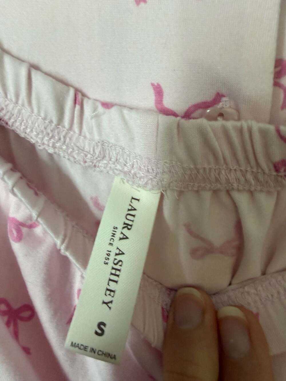 Laura Ashley Women's Pink Bow Print Short Sleeve Button-Down Pajama Set - Picture 3 of 5